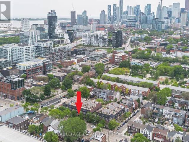 32 - 140 BROADVIEW AVENUE Toronto Ontario, M4M 0A8 - 2 Bedrooms Condo For Sale