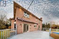 60 MAPLE WAY | East Gwillimbury Ontario | Slide Image Thirty-nine