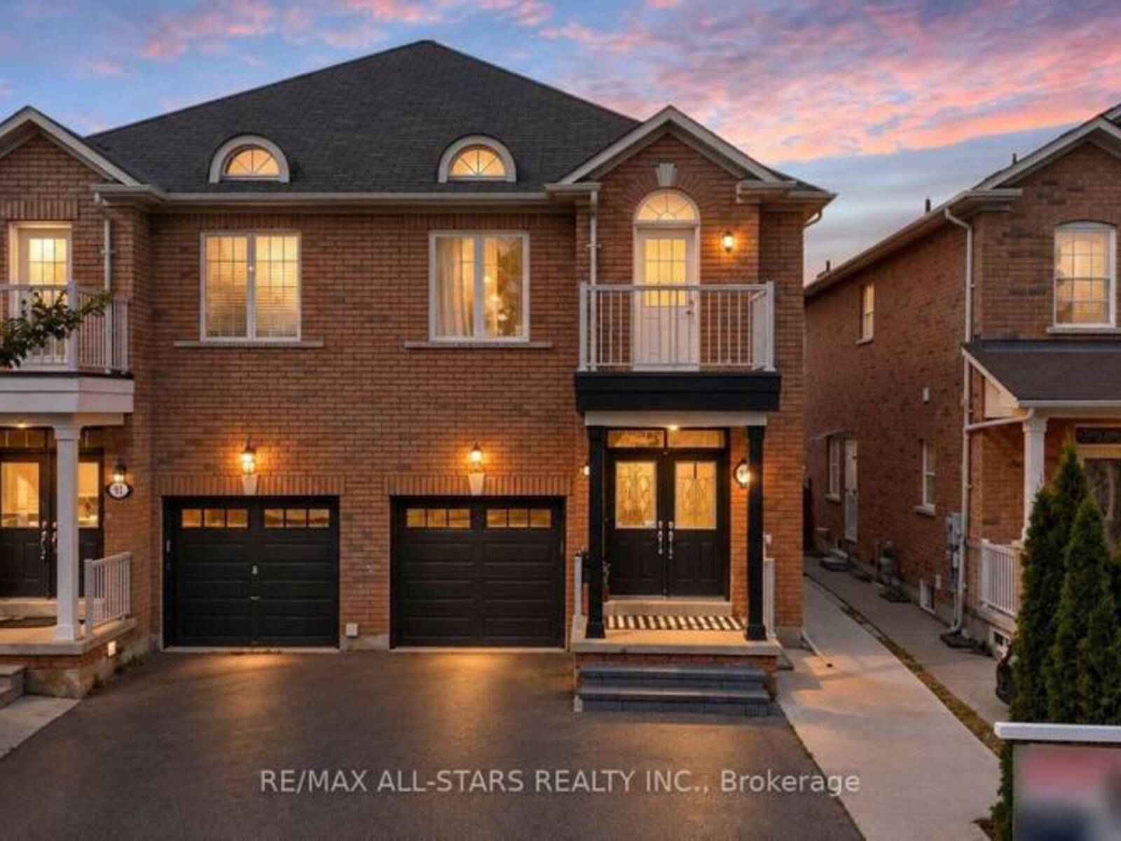93 ARCO CIRCLE, Vaughan, Ontario L6A 3Z6
