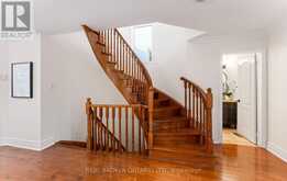 84 SANDWAY CRESCENT | Vaughan Ontario | Slide Image Sixteen