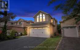 84 SANDWAY CRESCENT | Vaughan Ontario | Slide Image One