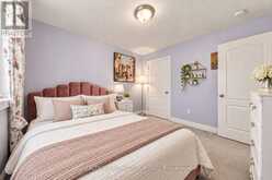 43 BOOTH LANE | Barrie Ontario | Slide Image Seventeen