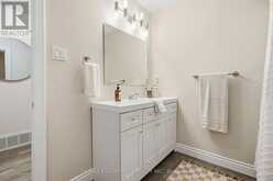 2358 GREENBANK TRAIL | Burlington Ontario | Slide Image Sixteen