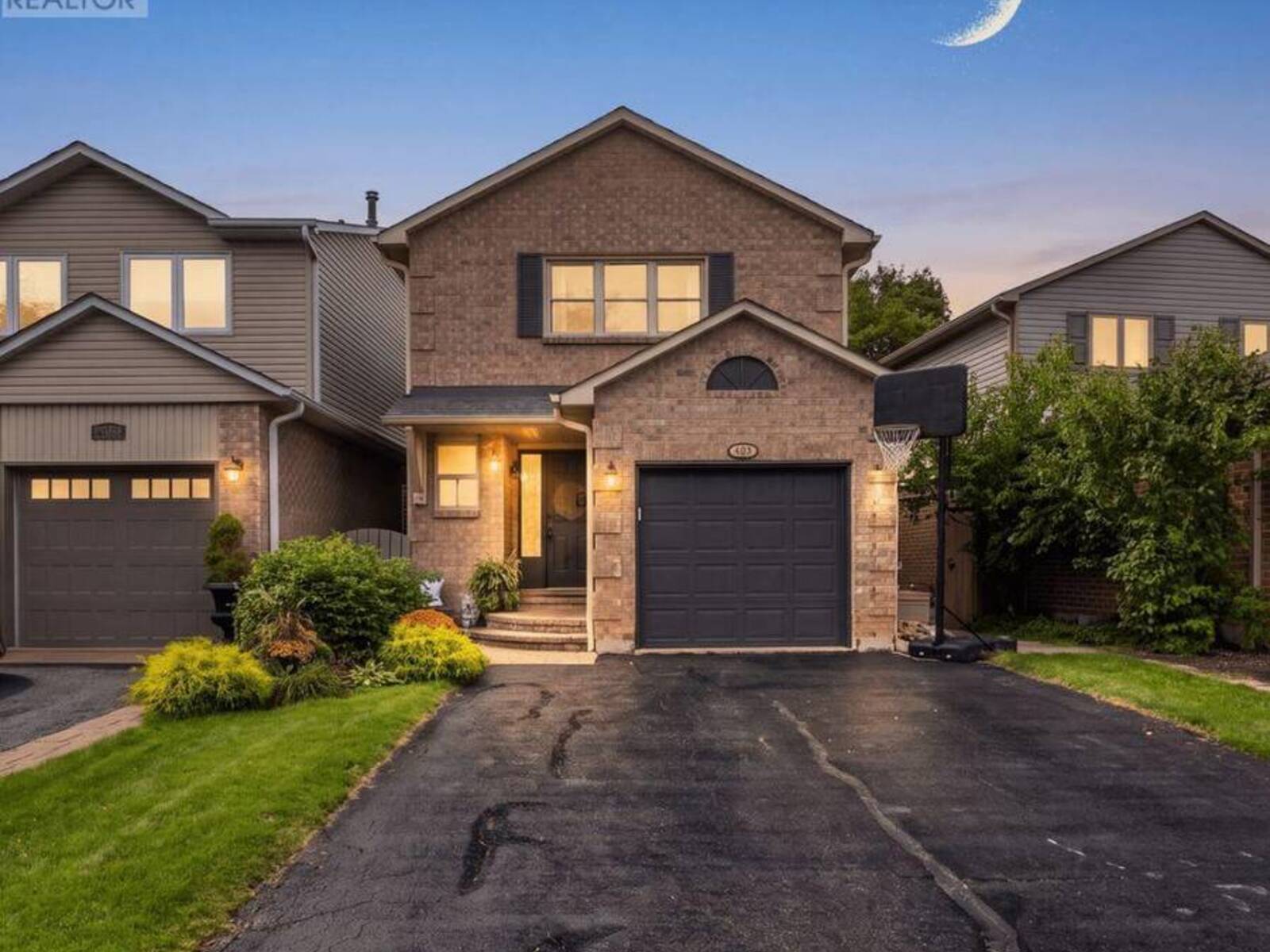 482 VANIER DRIVE, Milton, Ontario L9T 4T4