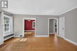 39 BALMORAL AVENUE | London Ontario | Slide Image Sixteen