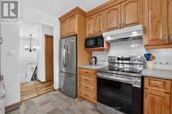 5 BROOKS CIRCLE | Smithville Ontario | Slide Image Fifteen