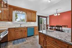 5 BROOKS CIRCLE | Smithville Ontario | Slide Image Sixteen