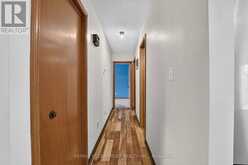 5 BROOKS CIRCLE | Smithville Ontario | Slide Image Eighteen