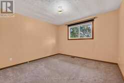 5 BROOKS CIRCLE | Smithville Ontario | Slide Image Twenty-one