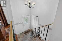 5 BROOKS CIRCLE | Smithville Ontario | Slide Image Four