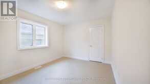 9 SOUTHERN AVENUE | Paris Ontario | Slide Image Nine