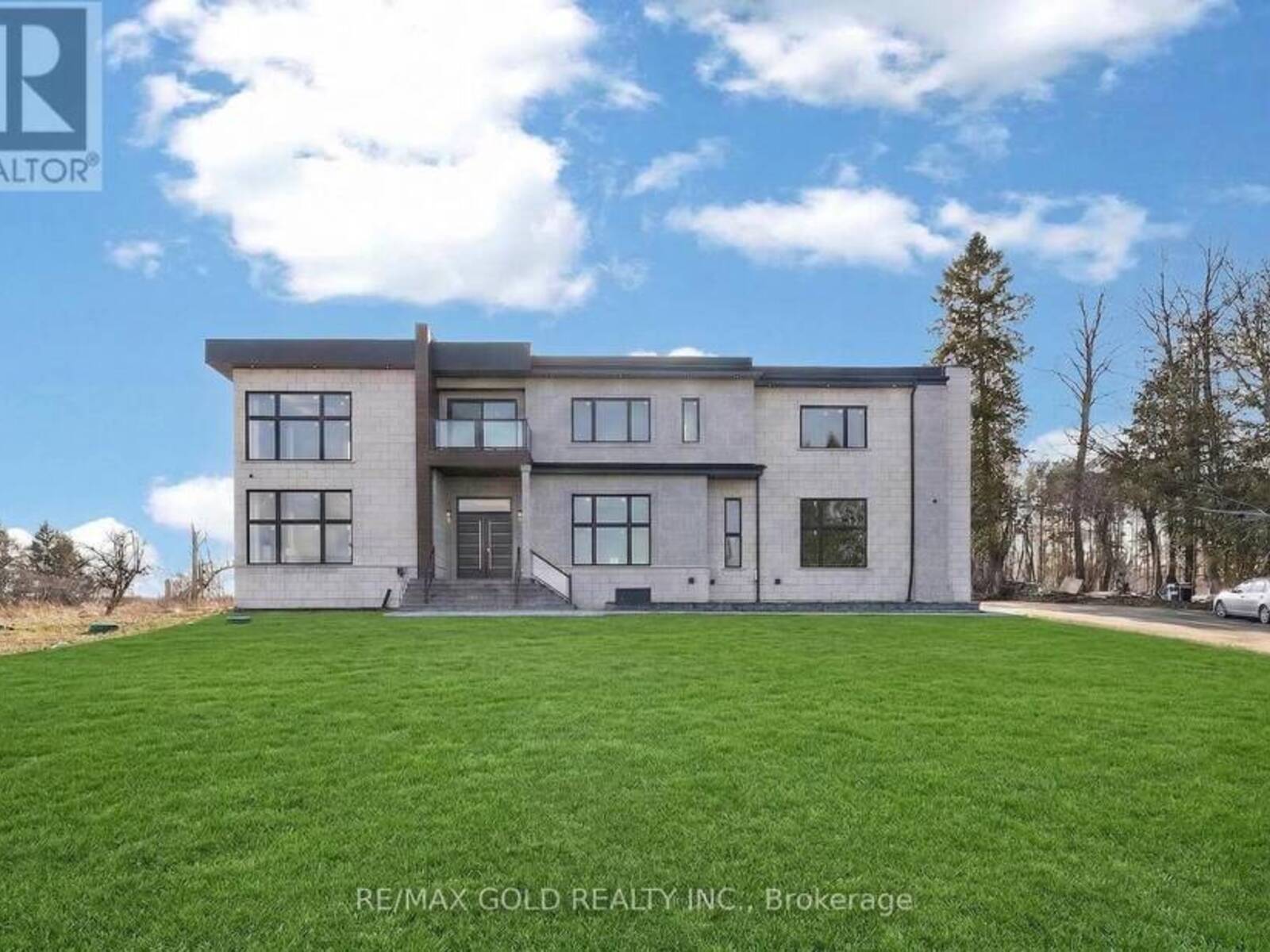 6540 CORONATION ROAD, Whitby, Ontario L0B 1C0