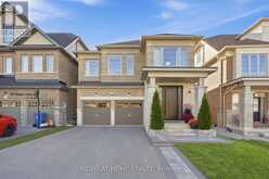 70 BALSDON HOLLOW | East Gwillimbury Ontario | Slide Image Three