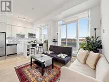 815 - 9205 YONGE STREET | Richmond Hill Ontario | Slide Image Six