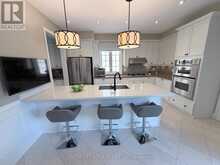 6 CRESCENT PARK LANE | Markham Ontario | Slide Image Fifteen
