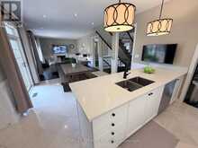 6 CRESCENT PARK LANE | Markham Ontario | Slide Image Eighteen