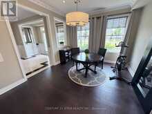 6 CRESCENT PARK LANE | Markham Ontario | Slide Image Twenty-three
