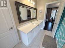 6 CRESCENT PARK LANE | Markham Ontario | Slide Image Thirty