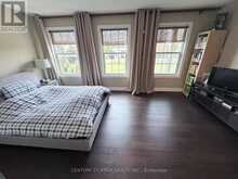 6 CRESCENT PARK LANE | Markham Ontario | Slide Image Thirty-two