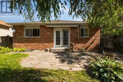 2 BROWN WOOD DRIVE | Barrie Ontario | Slide Image Thirteen