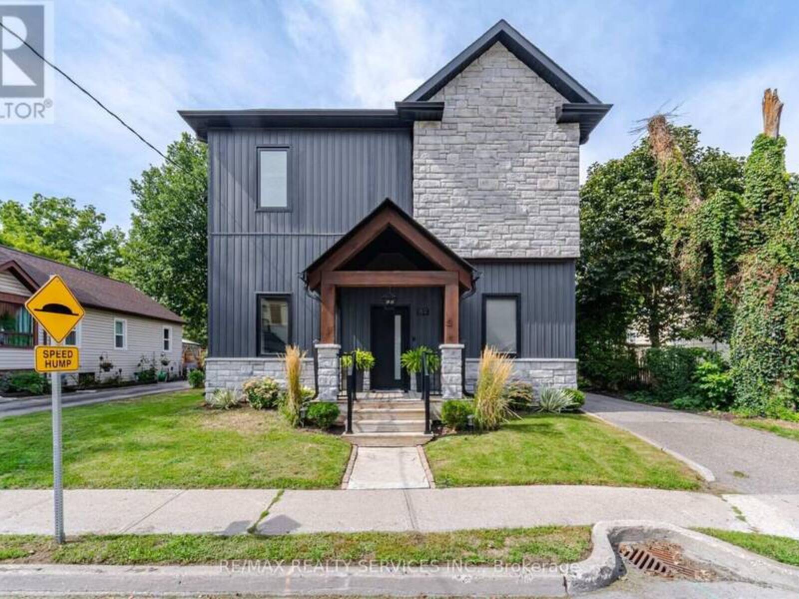 89 WILLOW STREET, Caledon, Ontario L7E 3G3