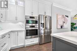408 SEABOURNE DRIVE | Oakville Ontario | Slide Image Ten
