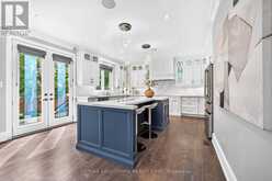 408 SEABOURNE DRIVE | Oakville Ontario | Slide Image Seven