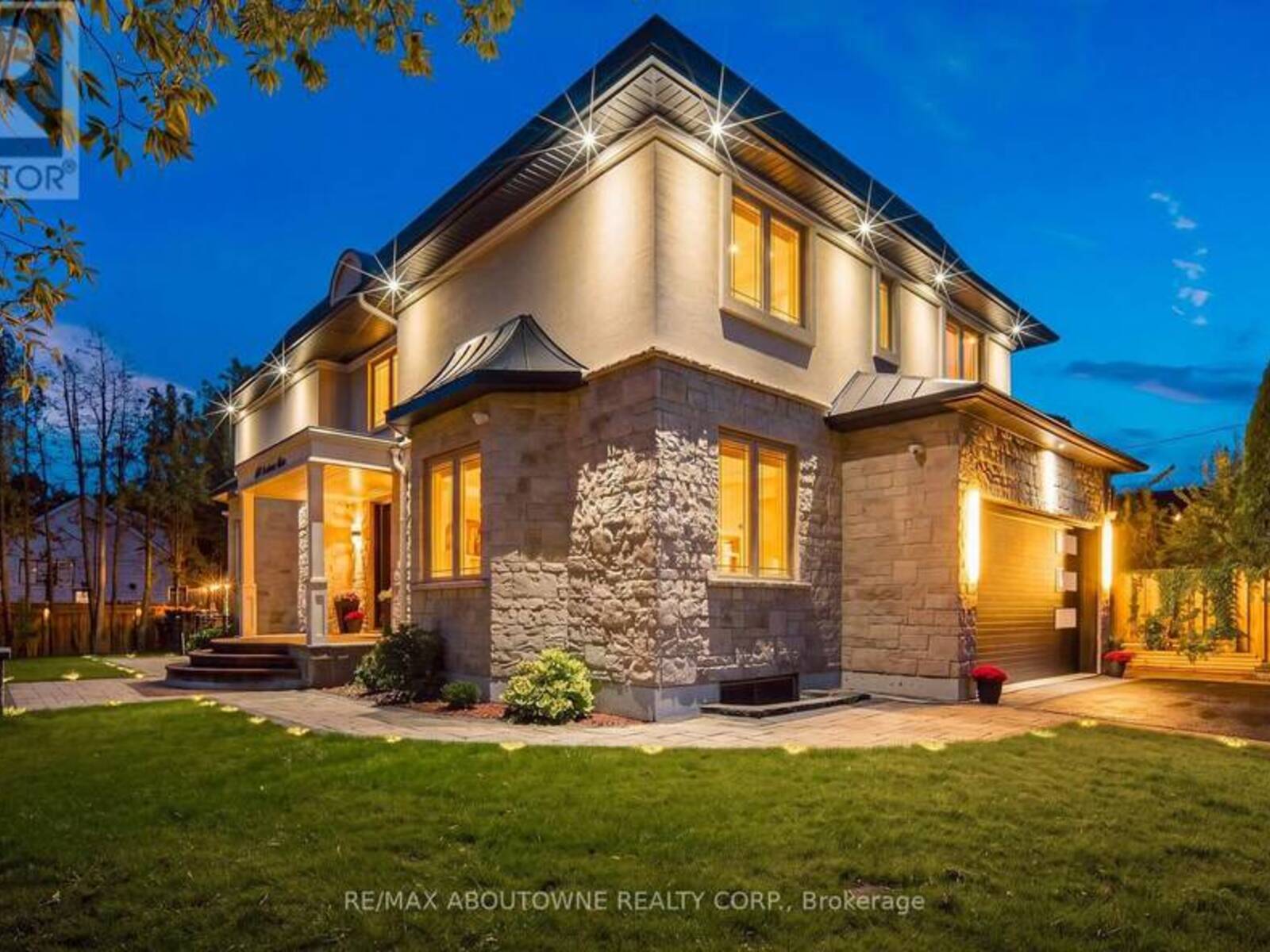 408 SEABOURNE DRIVE, Oakville, Ontario L6L 4G1
