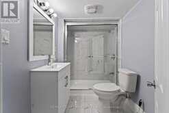 241 WEST 5TH STREET W | Hamilton Ontario | Slide Image Fifteen