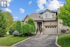 24 KNACK LANE | Cambridge Ontario | Slide Image Two