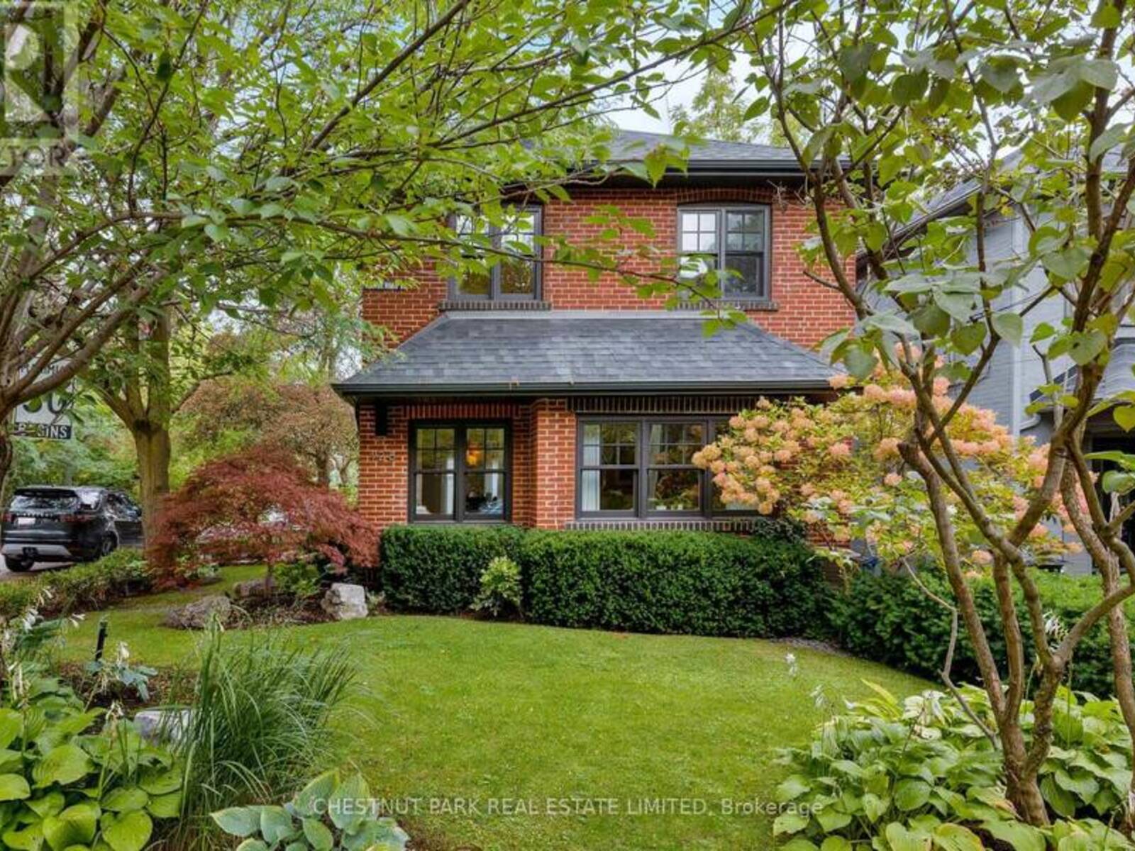 128 MANOR ROAD E, Toronto, Ontario M4S 1R6