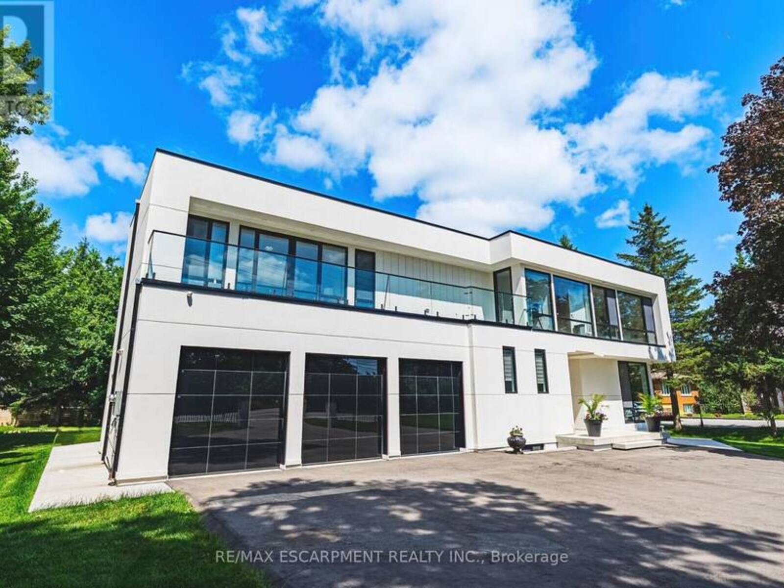4511 GUELPH LINE, Burlington, Ontario L7P 0N3