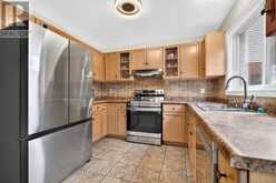 72 ETHERINGTON CRESCENT | Binbrook Ontario | Slide Image Three
