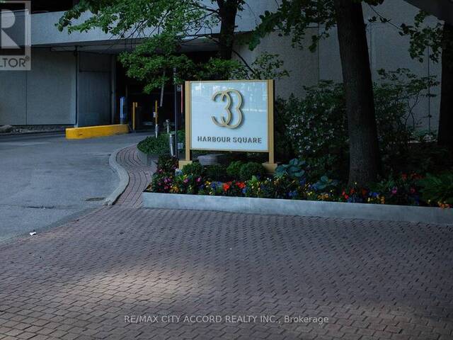 2018 - 33 HARBOUR SQUARE Toronto Ontario, M5J 2G2 - 2 Bedrooms Condo For Sale