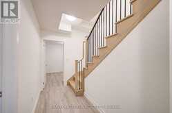 28 - 18 LYTHAM GREEN CIRCLE | Newmarket Ontario | Slide Image Eighteen