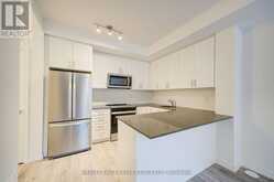 28 - 18 LYTHAM GREEN CIRCLE | Newmarket Ontario | Slide Image Eight