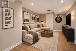668 MCGREGOR FARM TRAIL | Newmarket Ontario | Slide Image Fifteen
