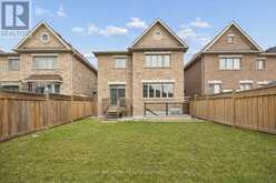668 MCGREGOR FARM TRAIL | Newmarket Ontario | Slide Image Sixteen