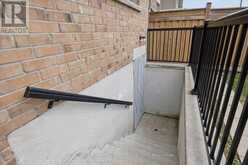 668 MCGREGOR FARM TRAIL | Newmarket Ontario | Slide Image Seventeen