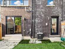 12 HOSTEL LANE N | Richmond Hill Ontario | Slide Image Forty-three