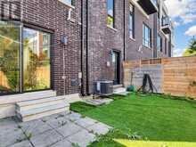 12 HOSTEL LANE N | Richmond Hill Ontario | Slide Image Forty-two