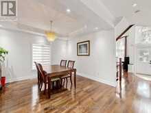 40 GEMINI CRESCENT | Richmond Hill Ontario | Slide Image Ten