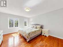 40 GEMINI CRESCENT | Richmond Hill Ontario | Slide Image Thirty-two