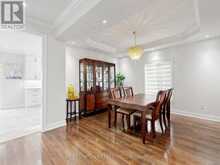 40 GEMINI CRESCENT | Richmond Hill Ontario | Slide Image Twelve