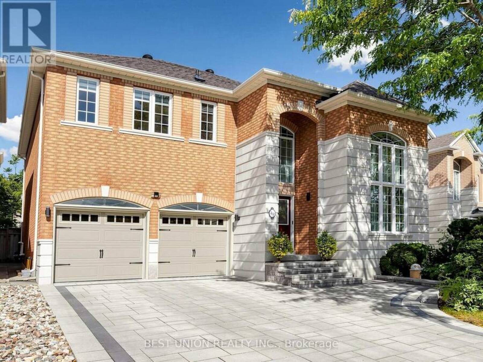 40 GEMINI CRESCENT, Richmond Hill, Ontario L4S 2K6