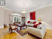 7 DEER RUN COURT | Richmond Hill Ontario | Slide Image Twelve