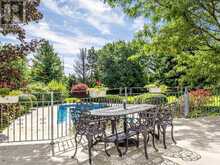 7 DEER RUN COURT | Richmond Hill Ontario | Slide Image Forty-four