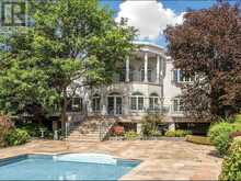 7 DEER RUN COURT | Richmond Hill Ontario | Slide Image Forty-six