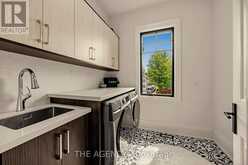 1529 VENETIA DRIVE | Oakville Ontario | Slide Image Thirty-five