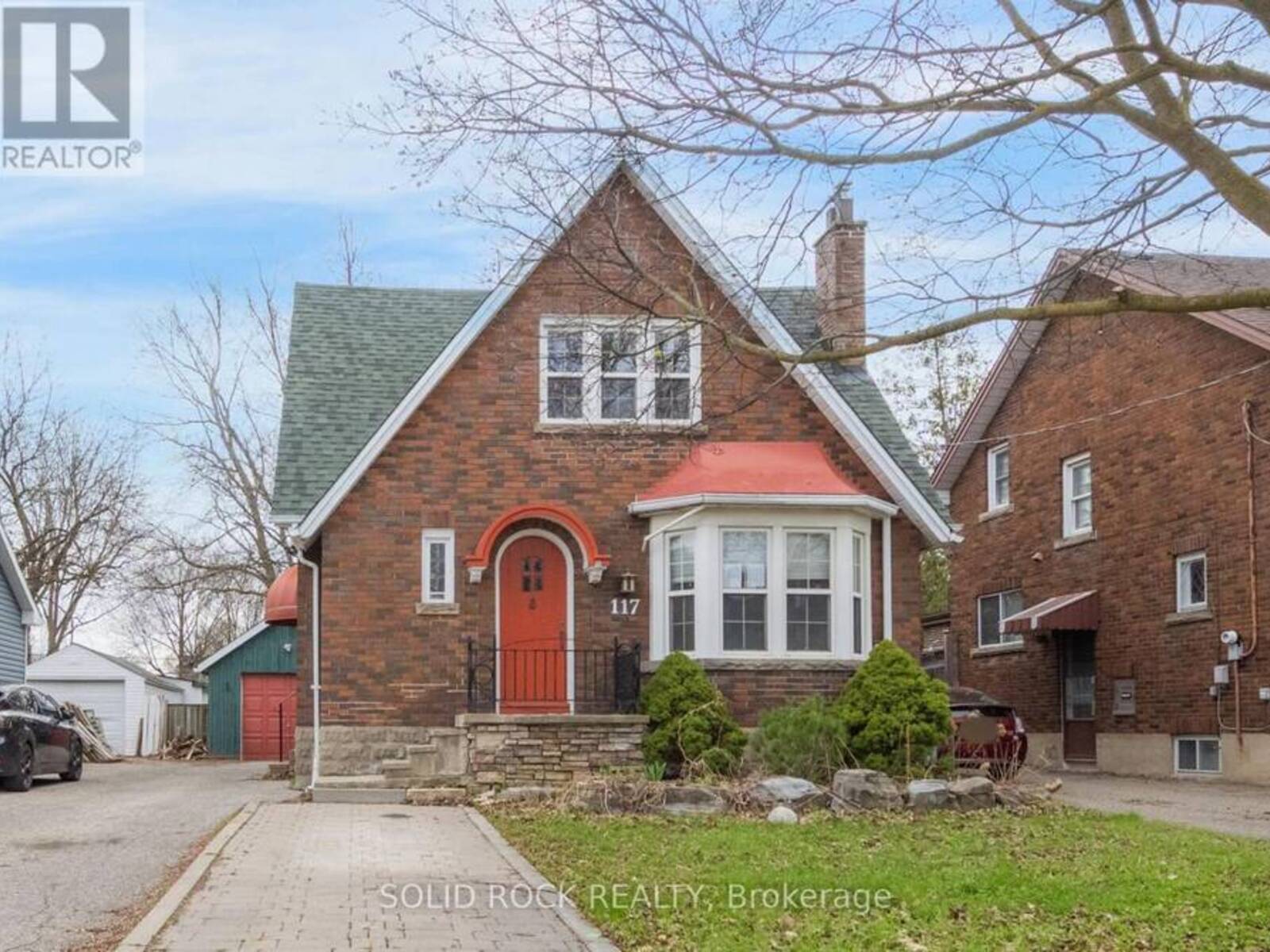 117 MILL STREET S, Brampton, Ontario L6Y 1T4